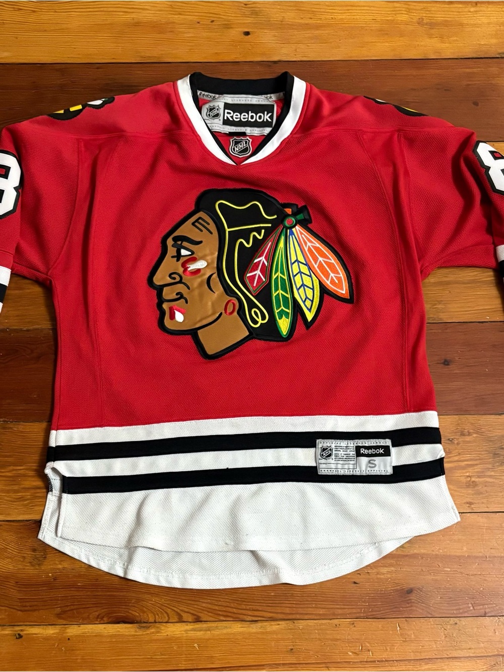 Reebok NHL Chicago Blackhawks Red Hockey Jersey